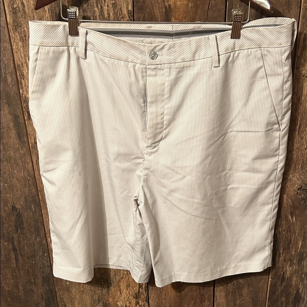 Men's Cream Shorts